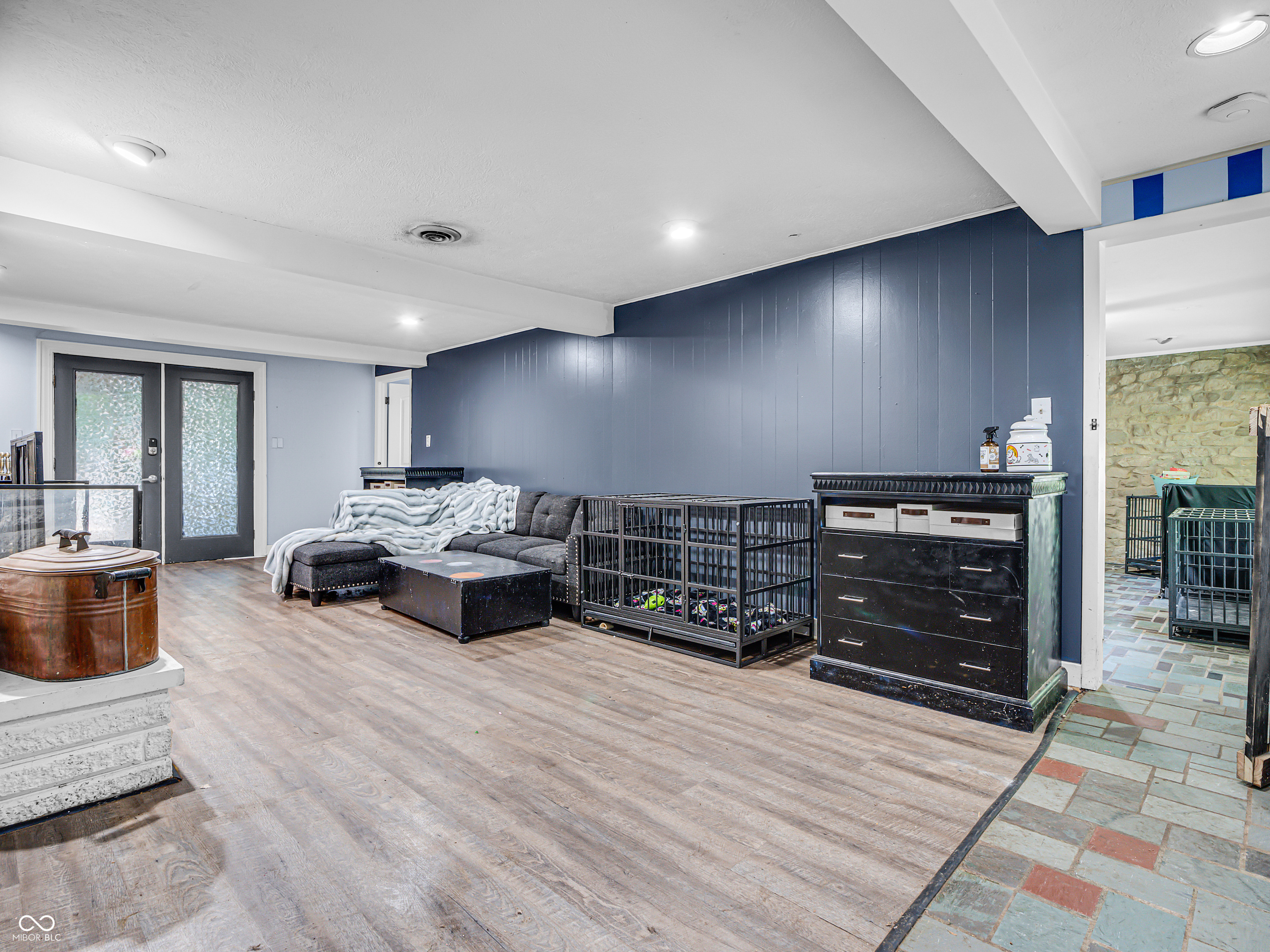 2205 West Stop 11 Road Indianapolis, IN 46217 - Photo 17 of 39 Gallery Image 17