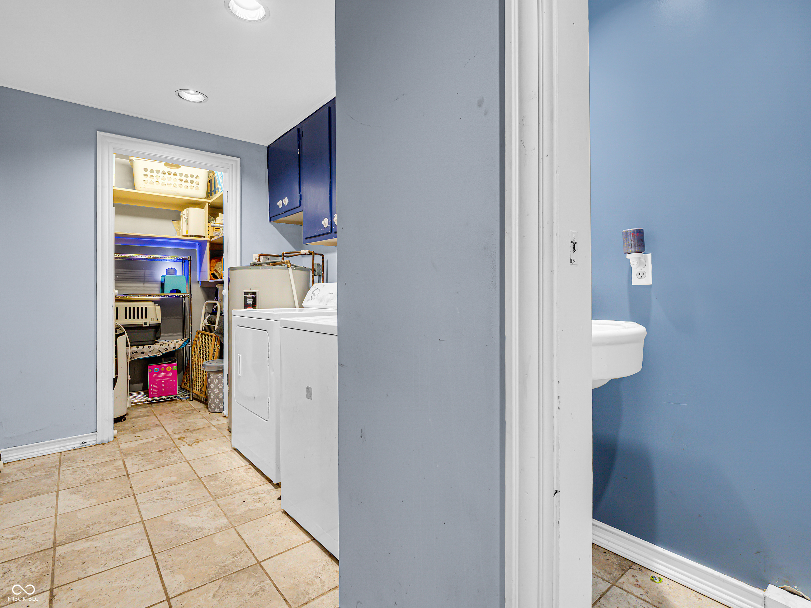 2205 West Stop 11 Road Indianapolis, IN 46217 - Photo 21 of 39 Gallery Image 21