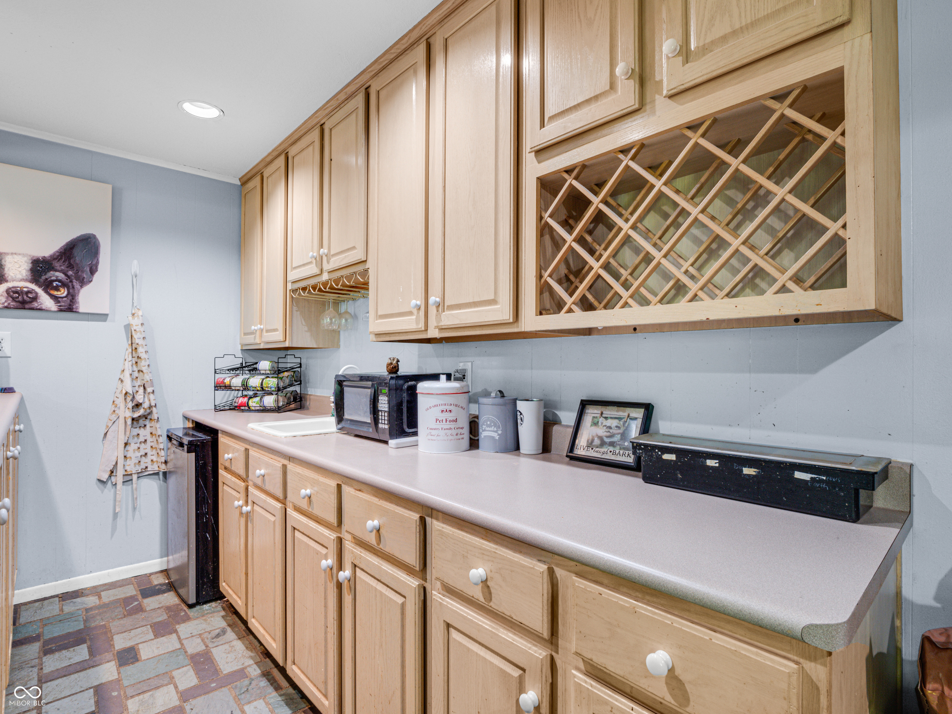 2205 West Stop 11 Road Indianapolis, IN 46217 - Photo 23 of 39 Gallery Image 23