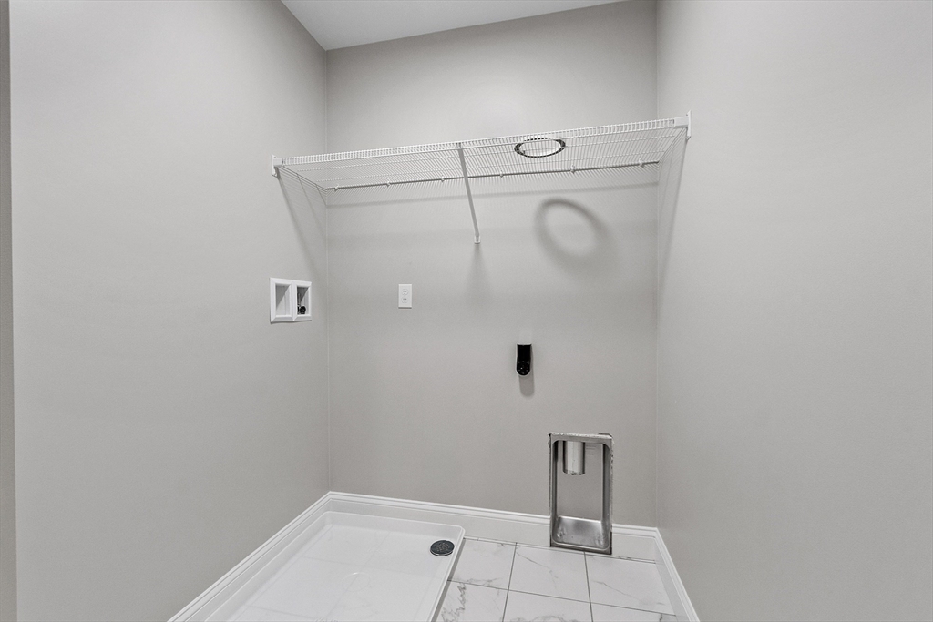 186 Justice Hill Road, Unit OAKMONT Sterling, MA 01564 - Photo 21 of 34