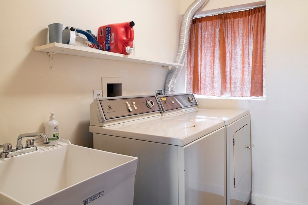 9 Partridge Road Lexington, MA 02420 - Photo 28 of 30