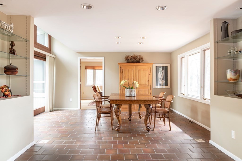 9 Partridge Road Lexington, MA 02420 - Photo 9 of 30