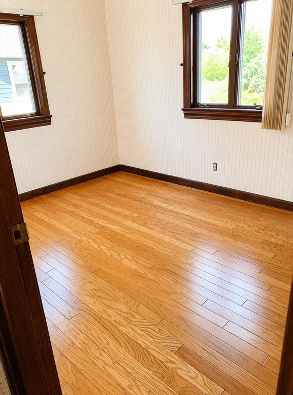 45 Riverside Street Danvers, MA 01923 - Photo 8 of 12