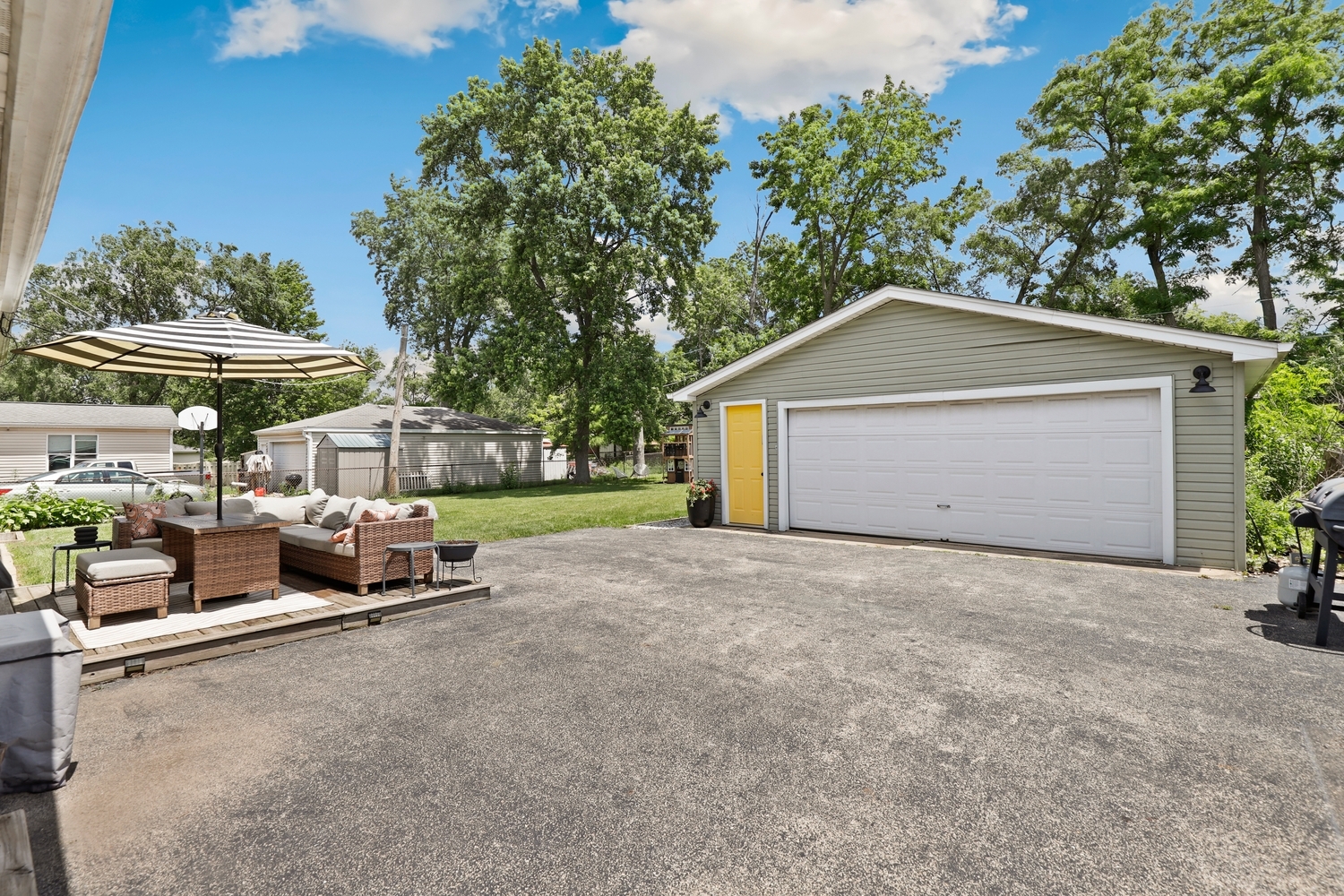 N741 Barry Avenue Wheaton, IL 60187 - Photo 20 of 25