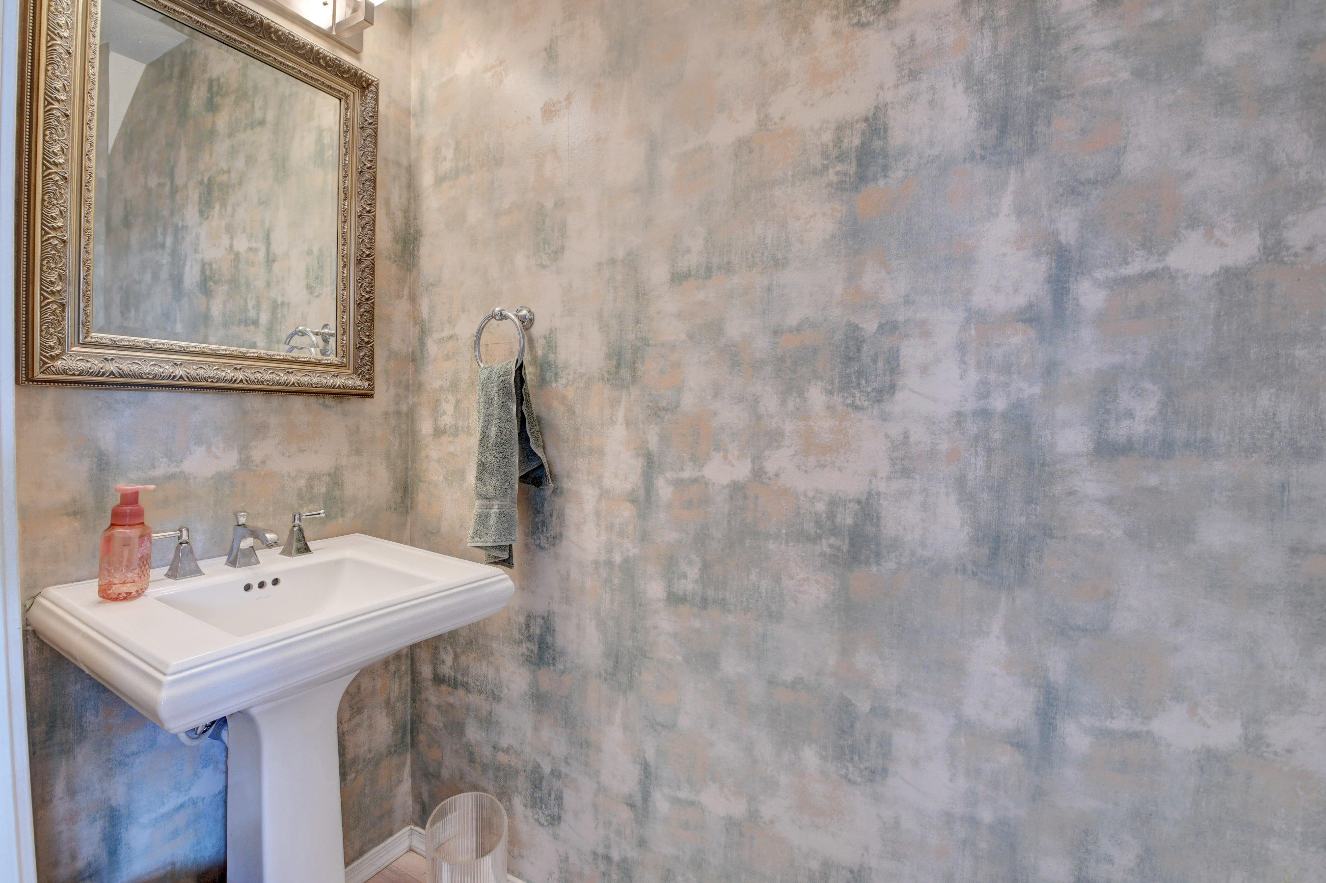 5411 Grand Park Place Boca Raton, FL 33486 - Photo 16 of 26 HALF BATHROOM