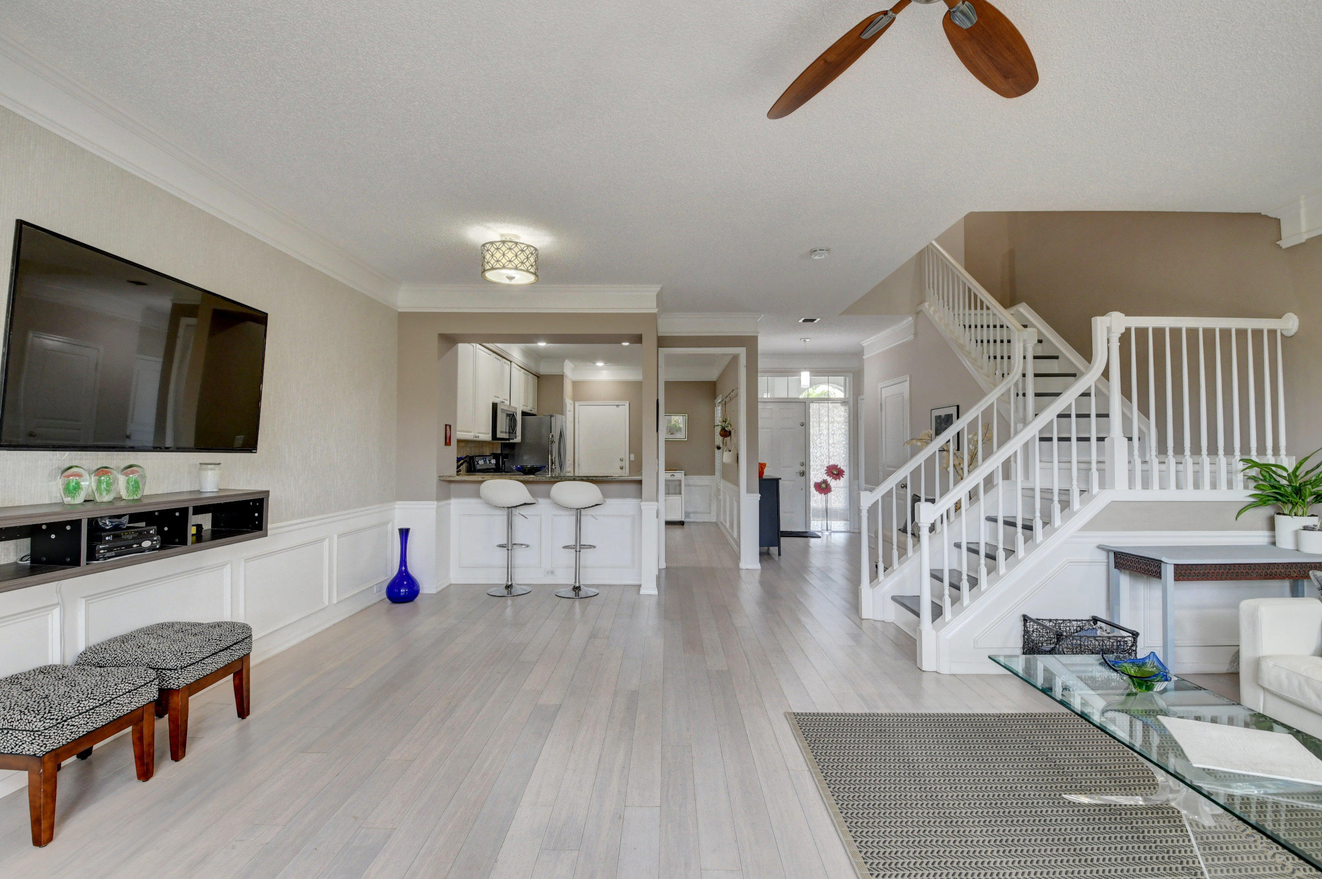 5411 Grand Park Place Boca Raton, FL 33486 - Photo 9 of 26 GREAT ROOM