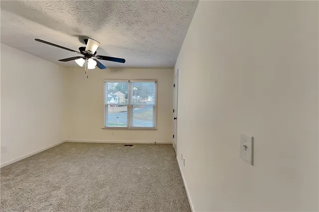 $2,175 | 989 Madison Terrace Northwest, Acworth, GA 30102