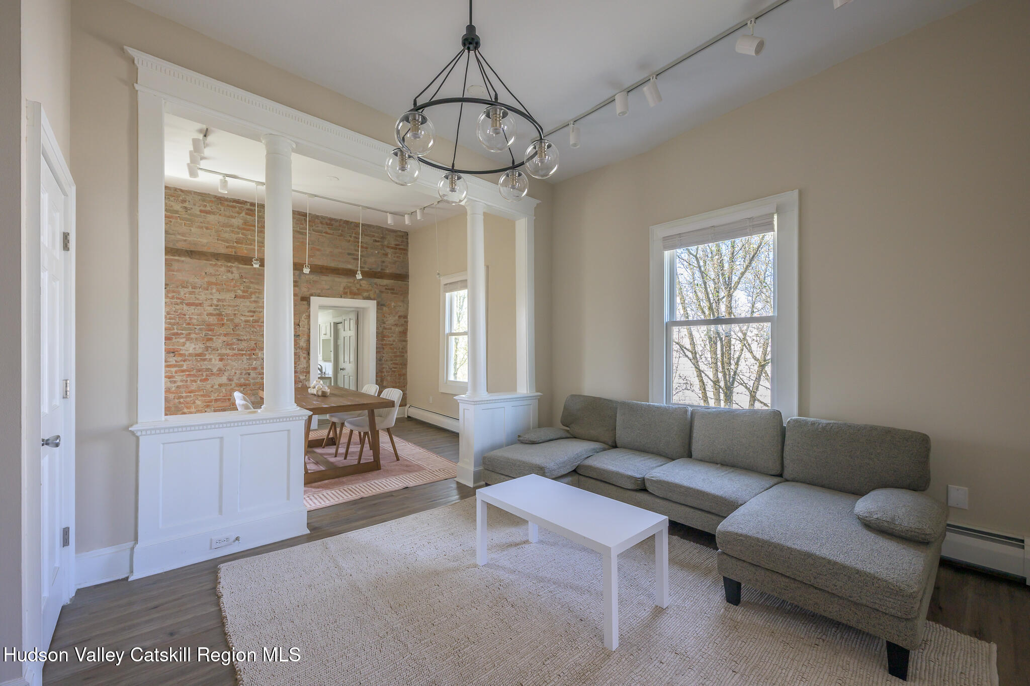 237 Warren Street Hudson, NY 12534 - Photo 22 of 40 Screen - 237 Warren St Hudson NY 12534-9