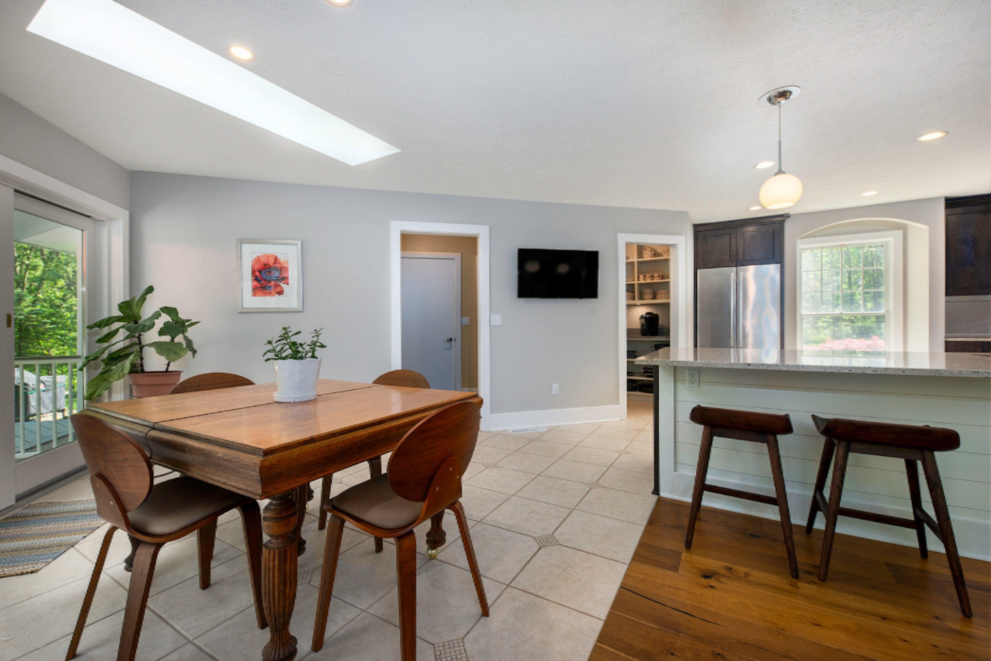 413 Greentree Lane Northeast Ada, MI 49301 - Photo 11 of 61 413GreentreeLaneDrSE-20