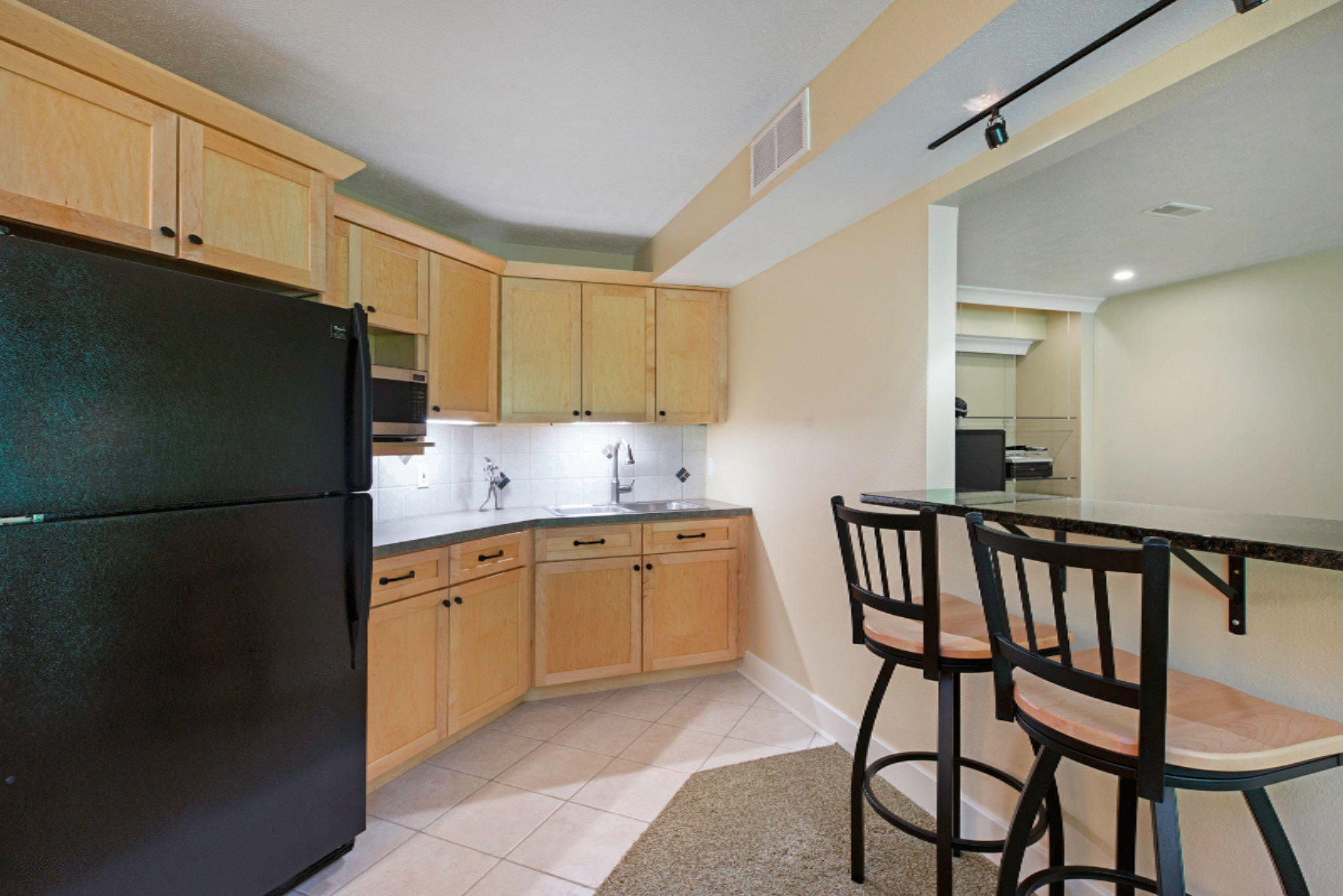 413 Greentree Lane Northeast Ada, MI 49301 - Photo 33 of 61 413GreentreeLaneDrSE-62