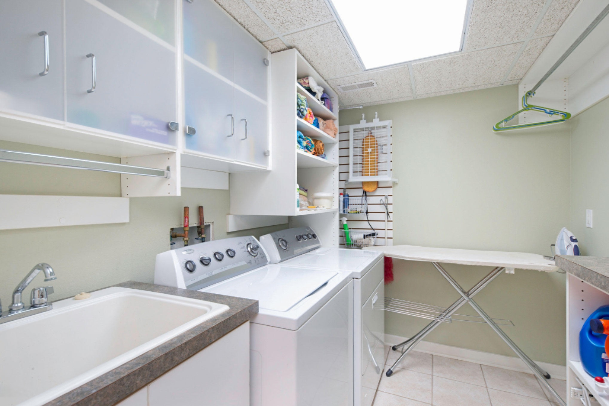 413 Greentree Lane Northeast Ada, MI 49301 - Photo 38 of 61 413GreentreeLaneDrSE-44