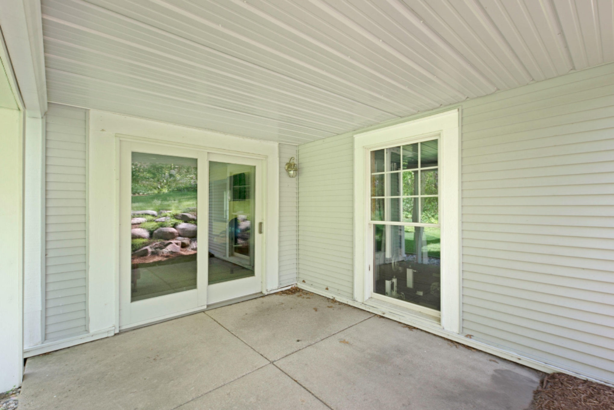 413 Greentree Lane Northeast Ada, MI 49301 - Photo 45 of 61 413GreentreeLaneDrSE-78