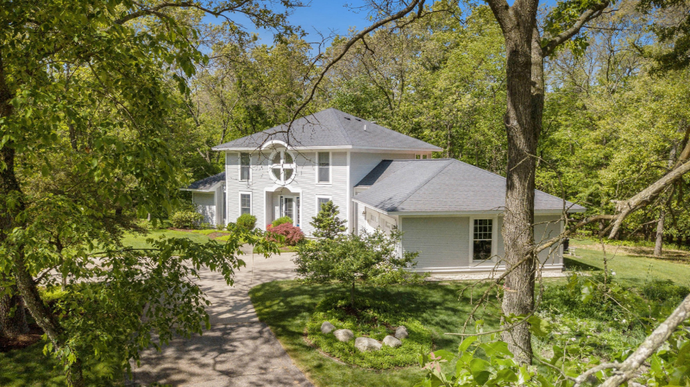 413 Greentree Lane Northeast Ada, MI 49301 - Photo 51 of 61 413GreenTreeAerial-2