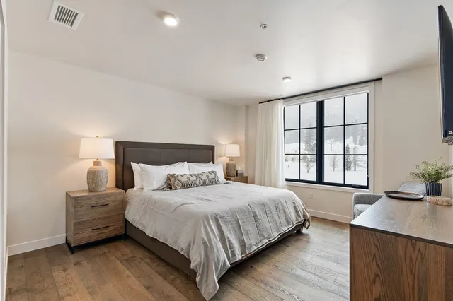 $2,099,000 | 700 Village Drive, Unit 205, Donnelly, ID 83615