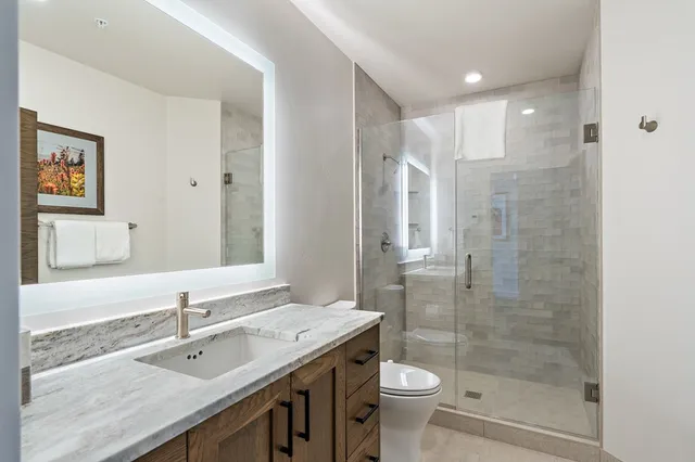 $2,099,000 | 700 Village Drive, Unit 205, Donnelly, ID 83615