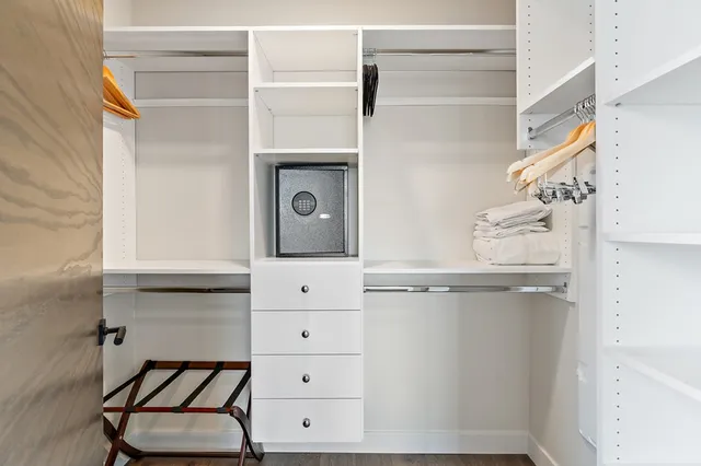 $2,099,000 | 700 Village Drive, Unit 205, Donnelly, ID 83615