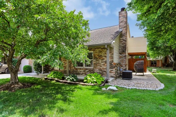 $193,000 | 7533 Castleton Farms W Drive, Indianapolis, IN 46256