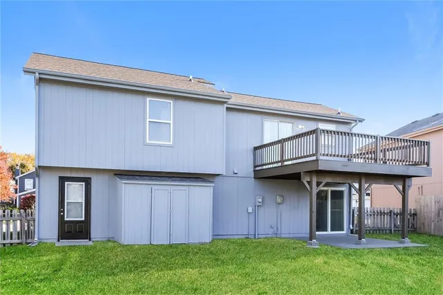 $2,185 | 11416 North Wyandotte Street, Kansas City, MO 64155