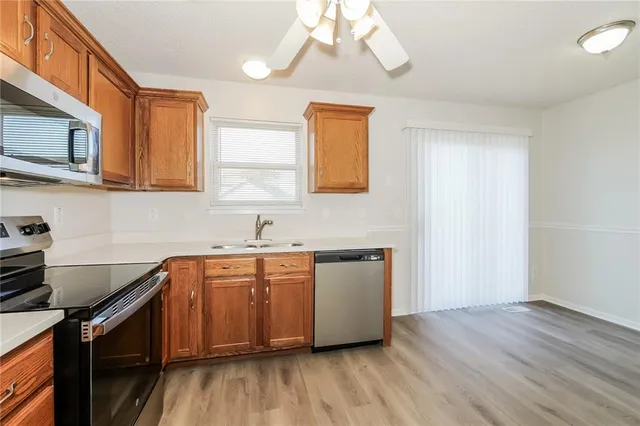 $2,185 | 11416 North Wyandotte Street, Kansas City, MO 64155