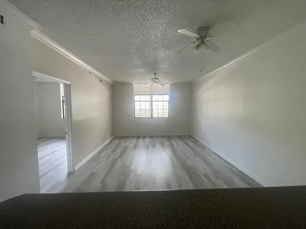 $2,000 | 1900 Van Buren Street, Unit 107B, Hollywood, FL 33020