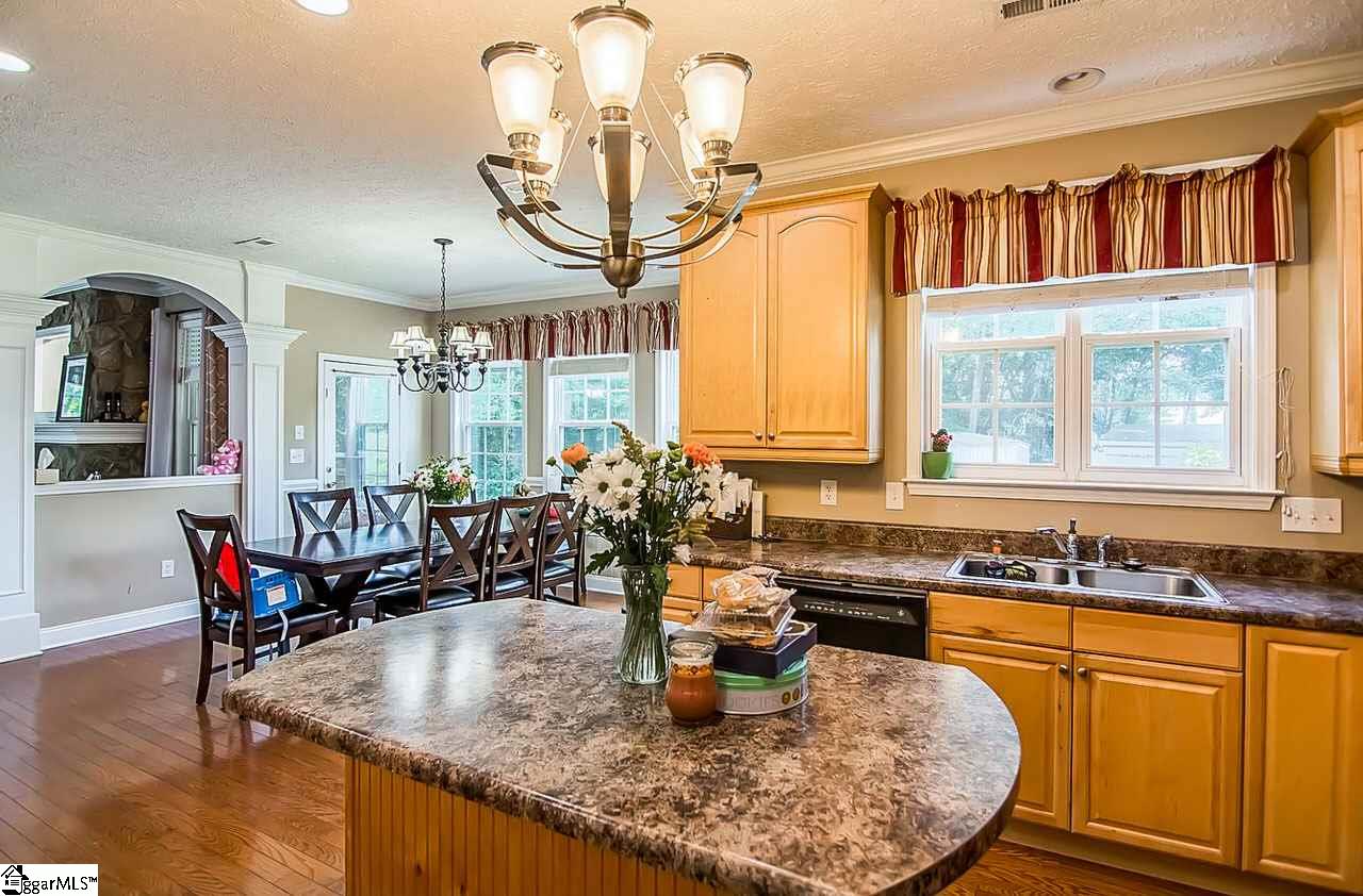 216 Jones Road Taylors, SC 29687 - Photo 16 of 35 Gallery Image 16