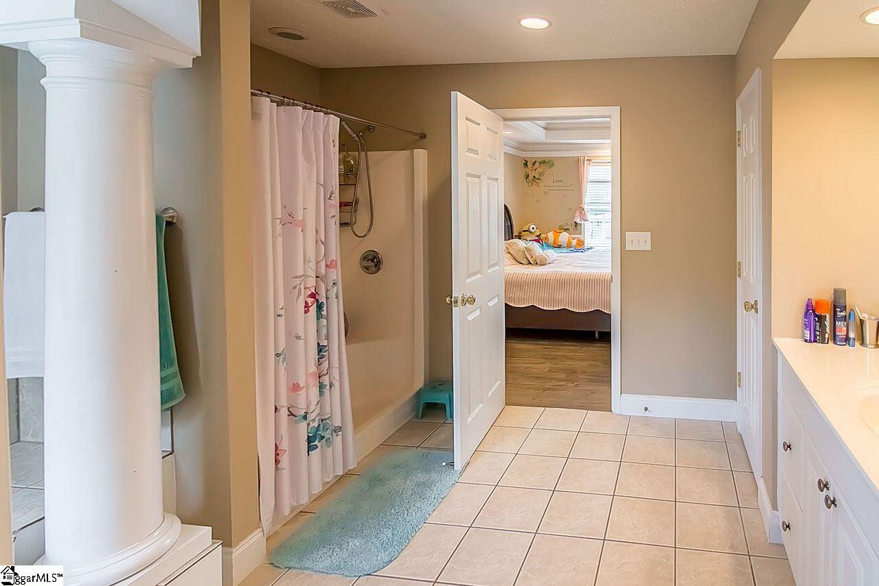 216 Jones Road Taylors, SC 29687 - Photo 21 of 35 Gallery Image 21