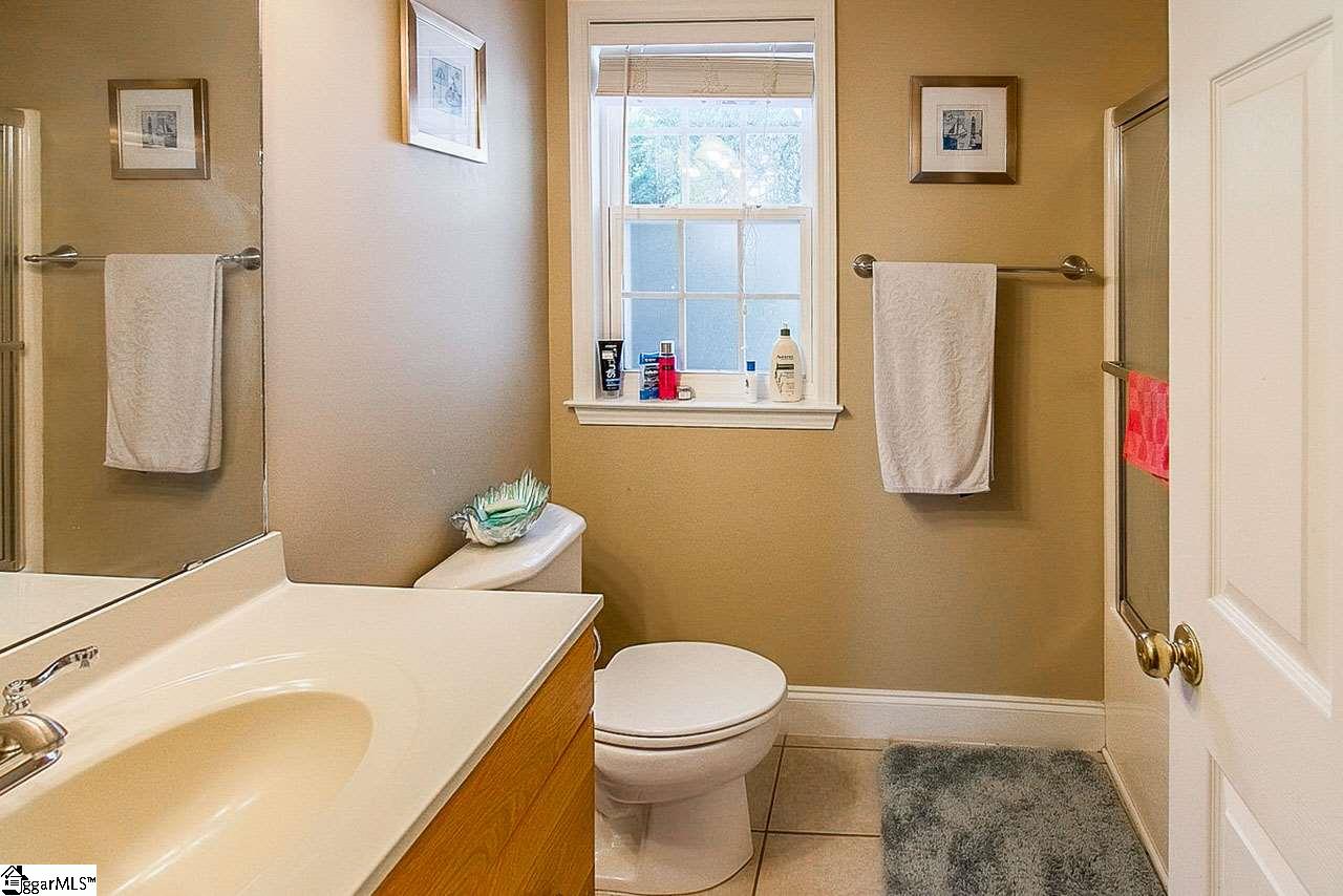 216 Jones Road Taylors, SC 29687 - Photo 29 of 35 Gallery Image 29