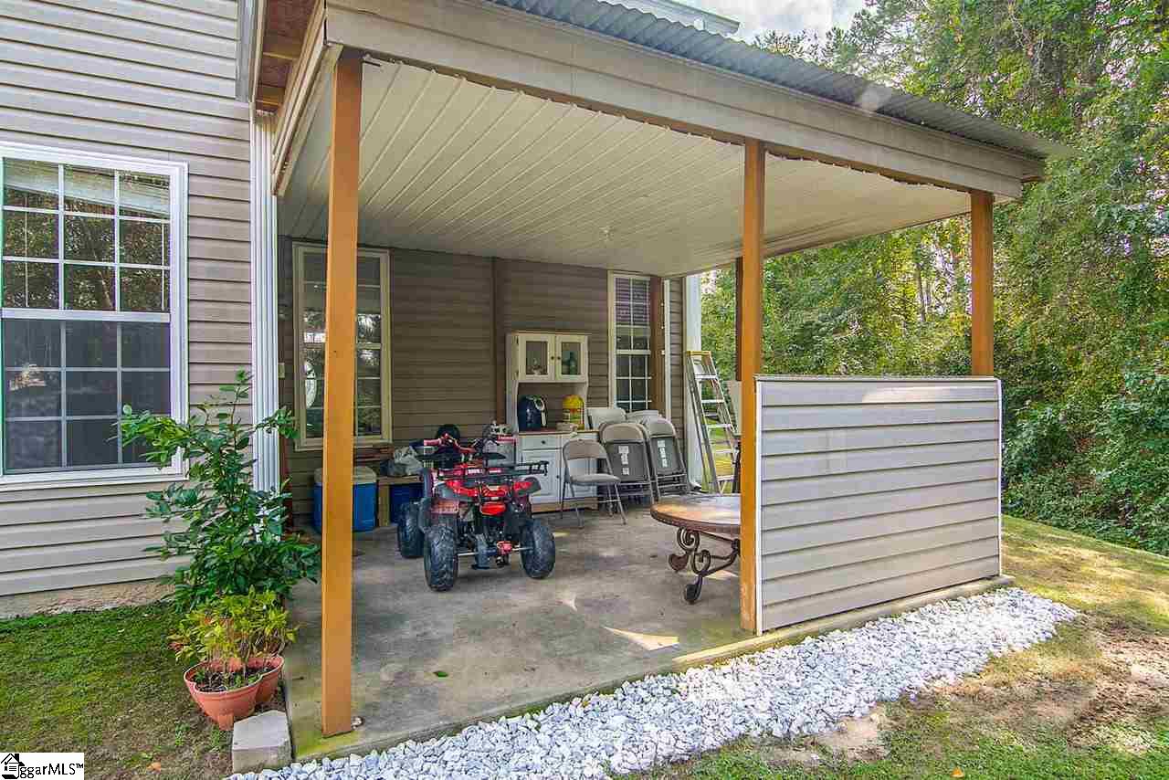 216 Jones Road Taylors, SC 29687 - Photo 33 of 35 Gallery Image 33