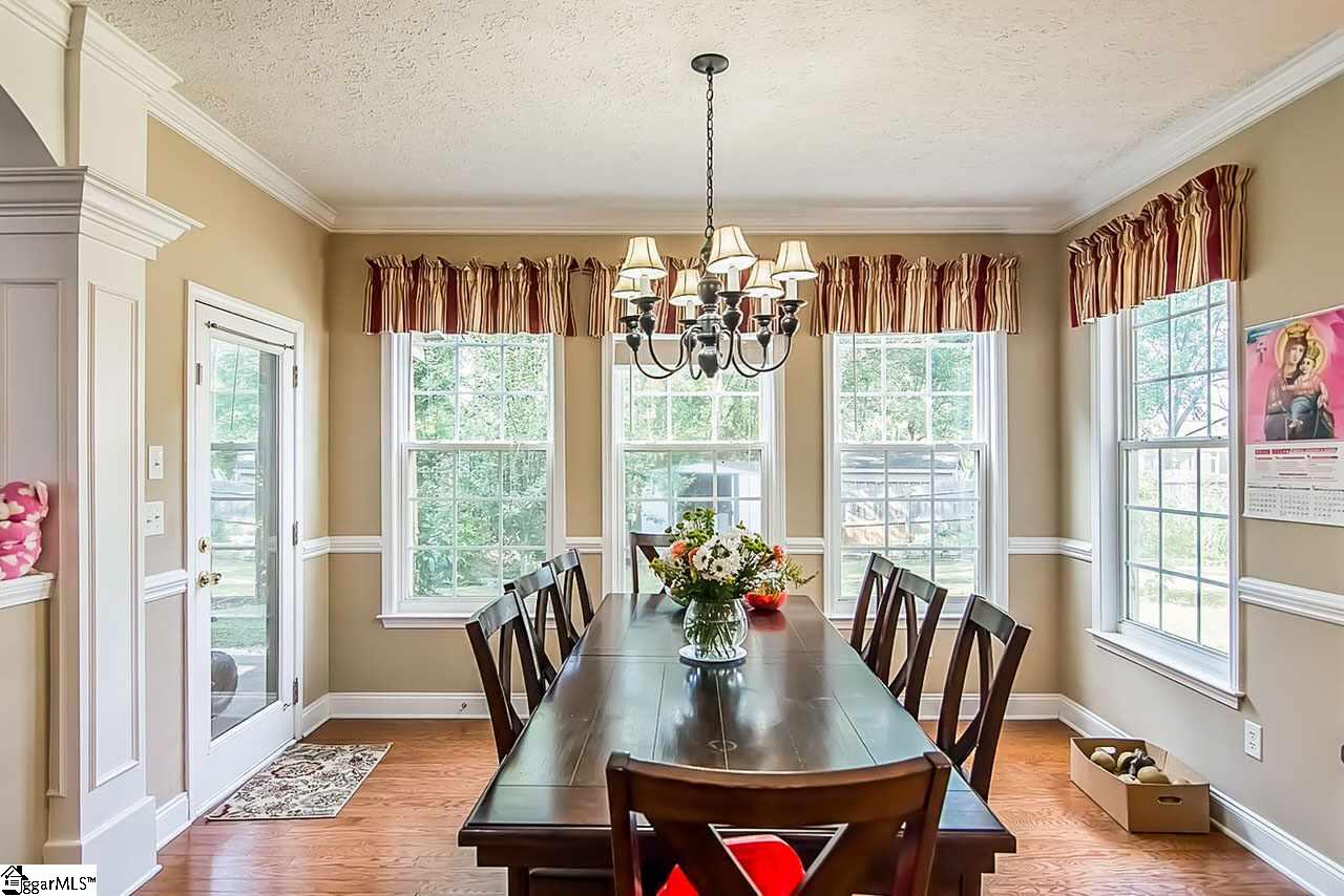 216 Jones Road Taylors, SC 29687 - Photo 8 of 35 Gallery Image 8