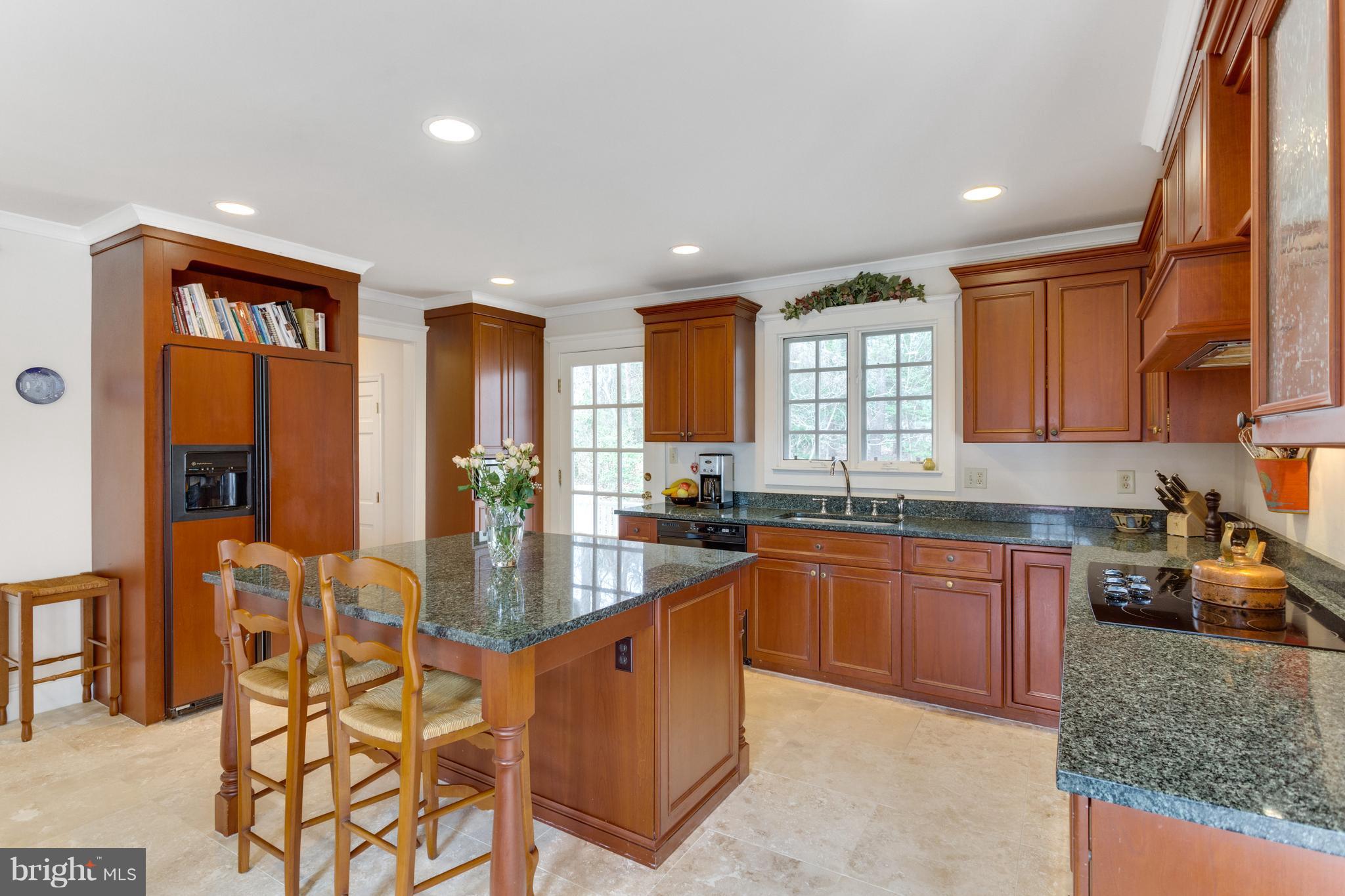 11339 Vale Road Oakton, VA 22124 - Photo 3 of 30 Kitchen