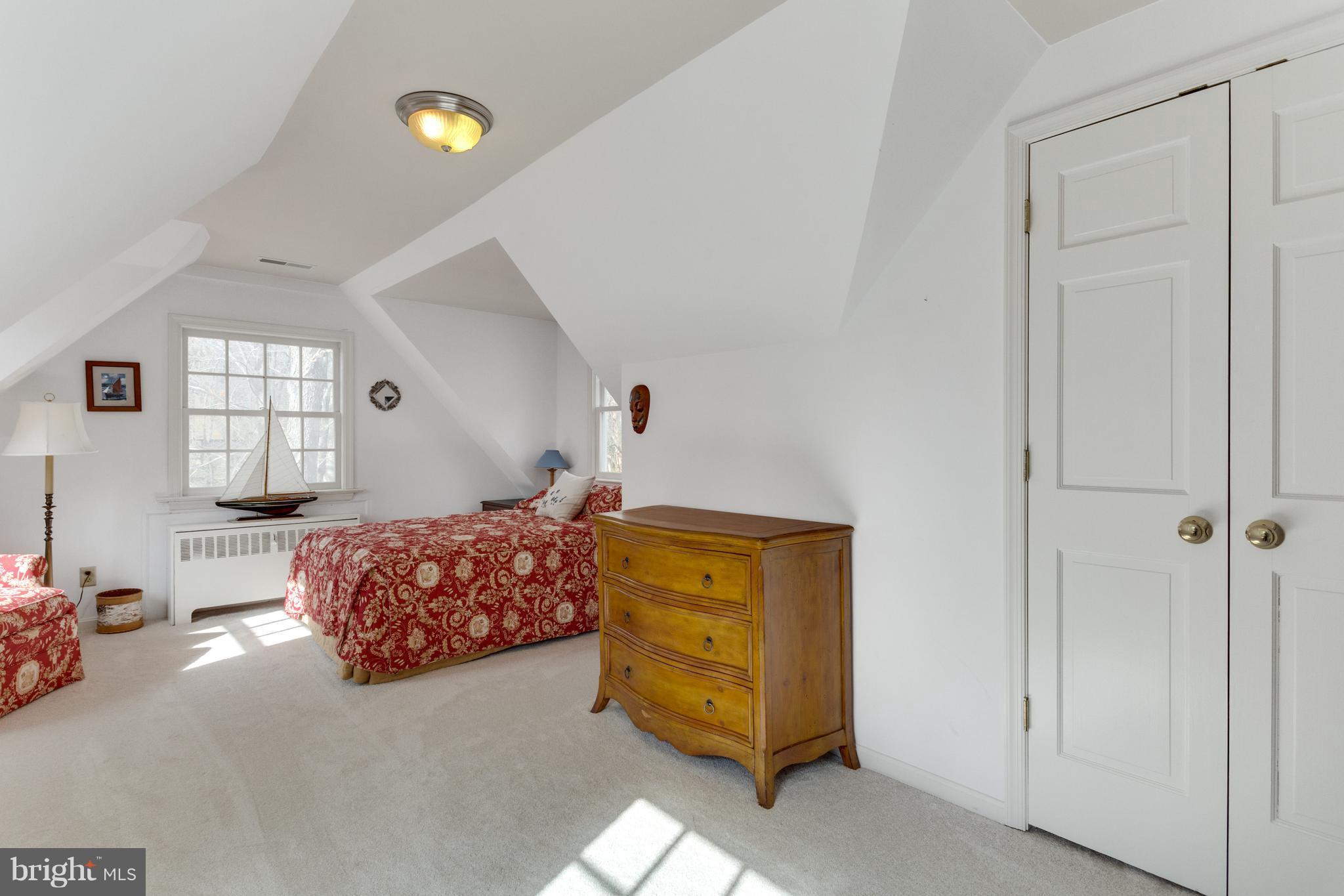 11339 Vale Road Oakton, VA 22124 - Photo 21 of 30 Bedroom (Master)