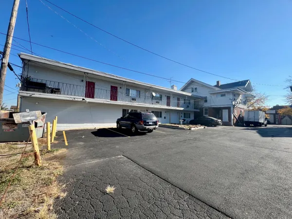 $480,000 | 218 North 4th Street, Rockford, IL 61107