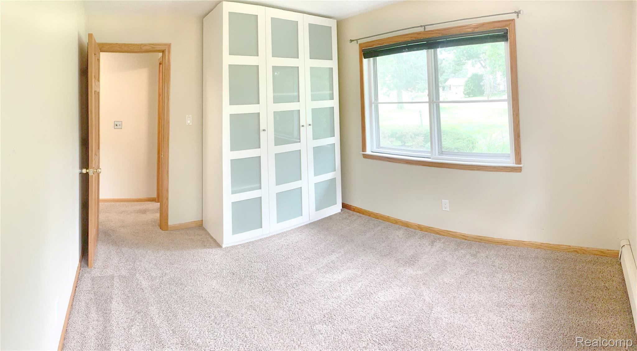 2880 Ridge Road White Lake, MI 48383 - Photo 25 of 51 25.jpg