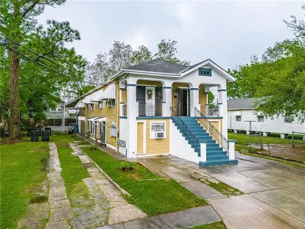 $1,000 | 2751 Verbena Street, New Orleans, LA 70122