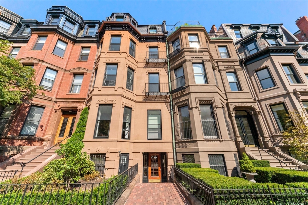 119 Marlborough Street, Unit 6 Boston, MA 02116 - Photo 18 of 19