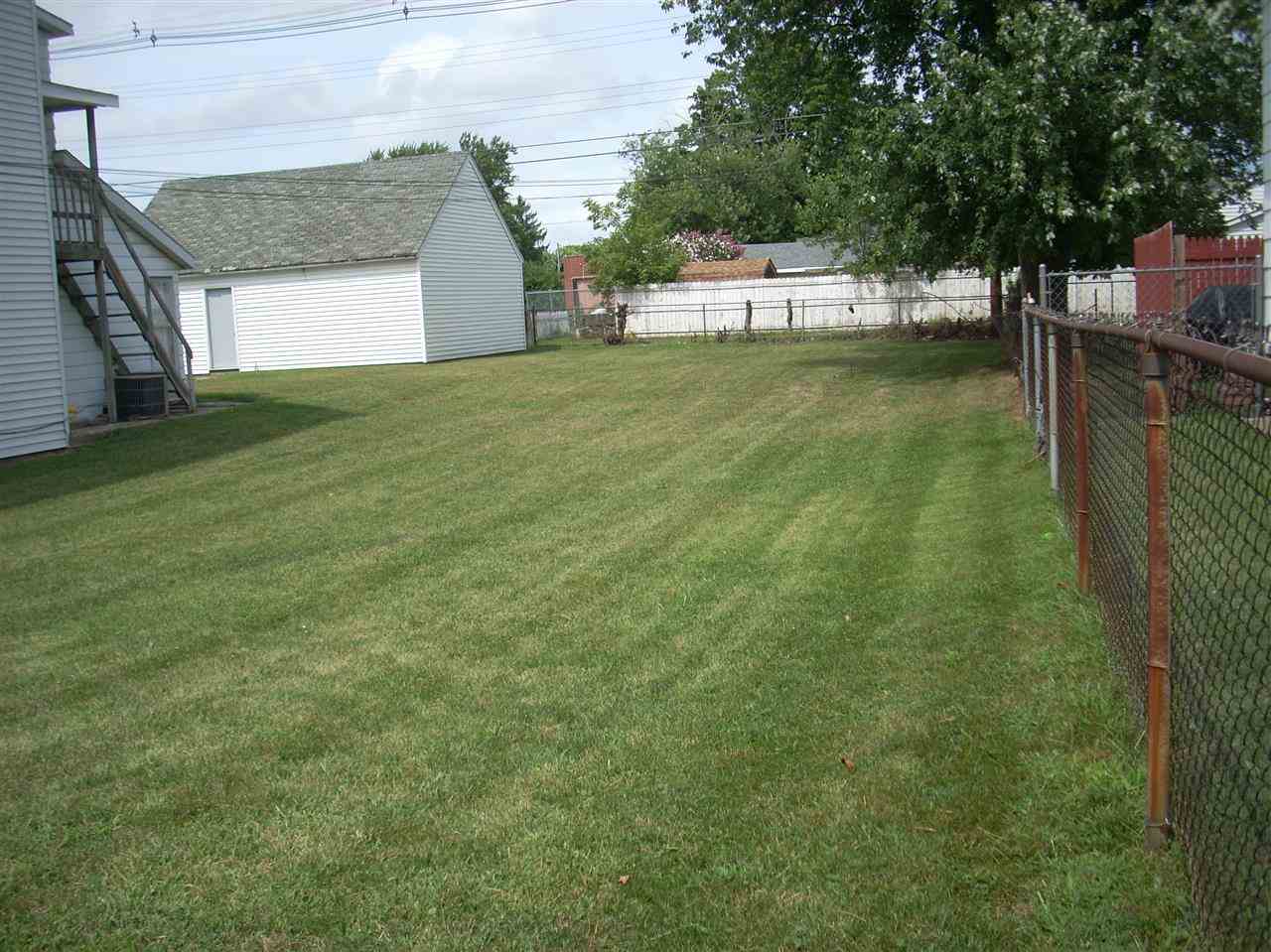 1202 West 7th Street Mishawaka, IN 46544 - Photo 2 of 10