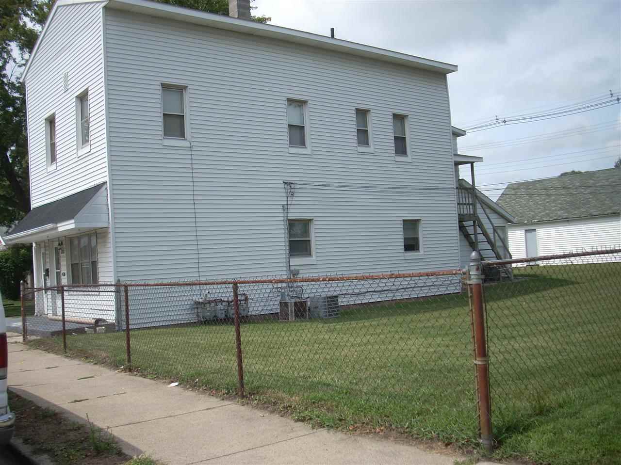 1202 West 7th Street Mishawaka, IN 46544 - Photo 4 of 10