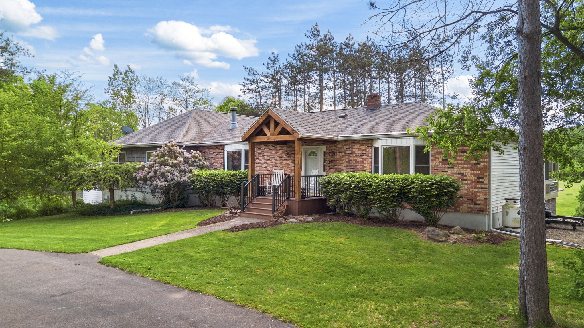 241 Duell Road Binghamton, NY 13904 - Photo 2 of 48