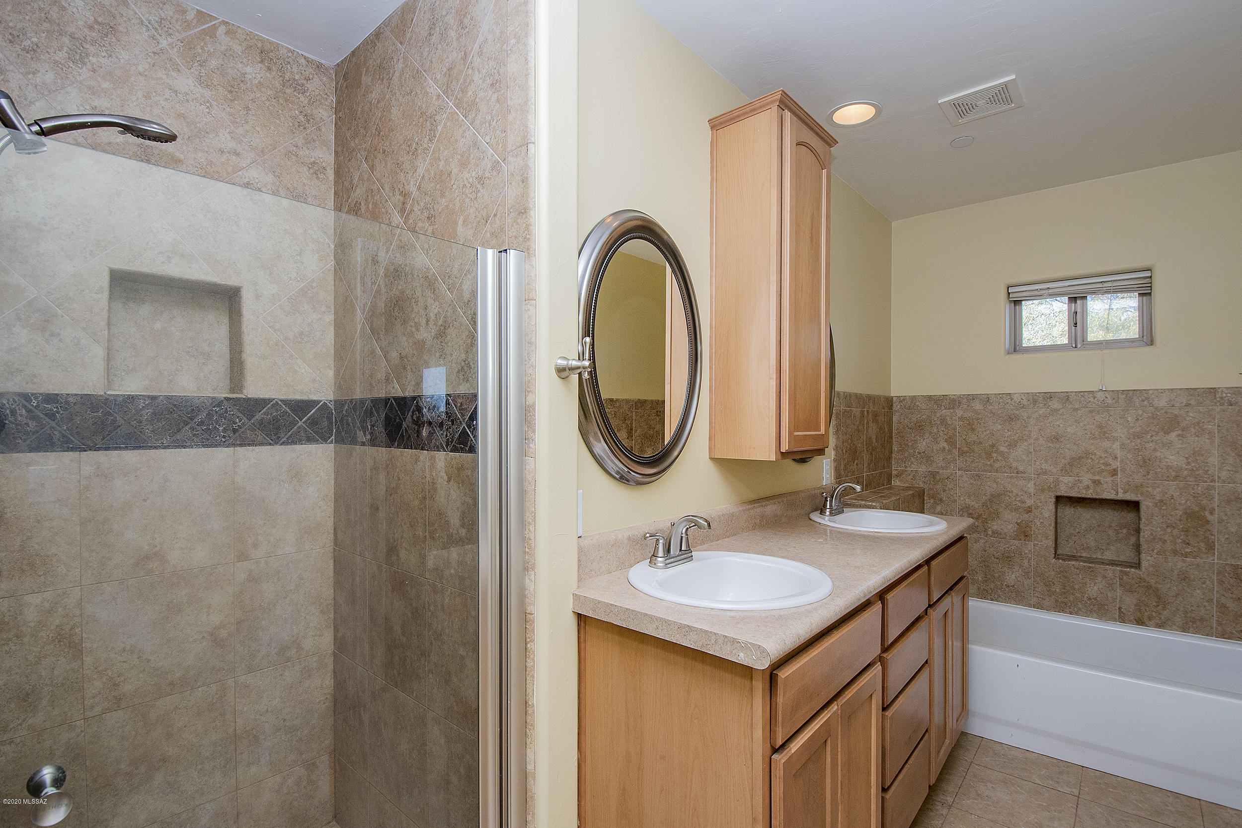 12559 West Magee Road Tucson, AZ 85743 - Photo 19 of 35