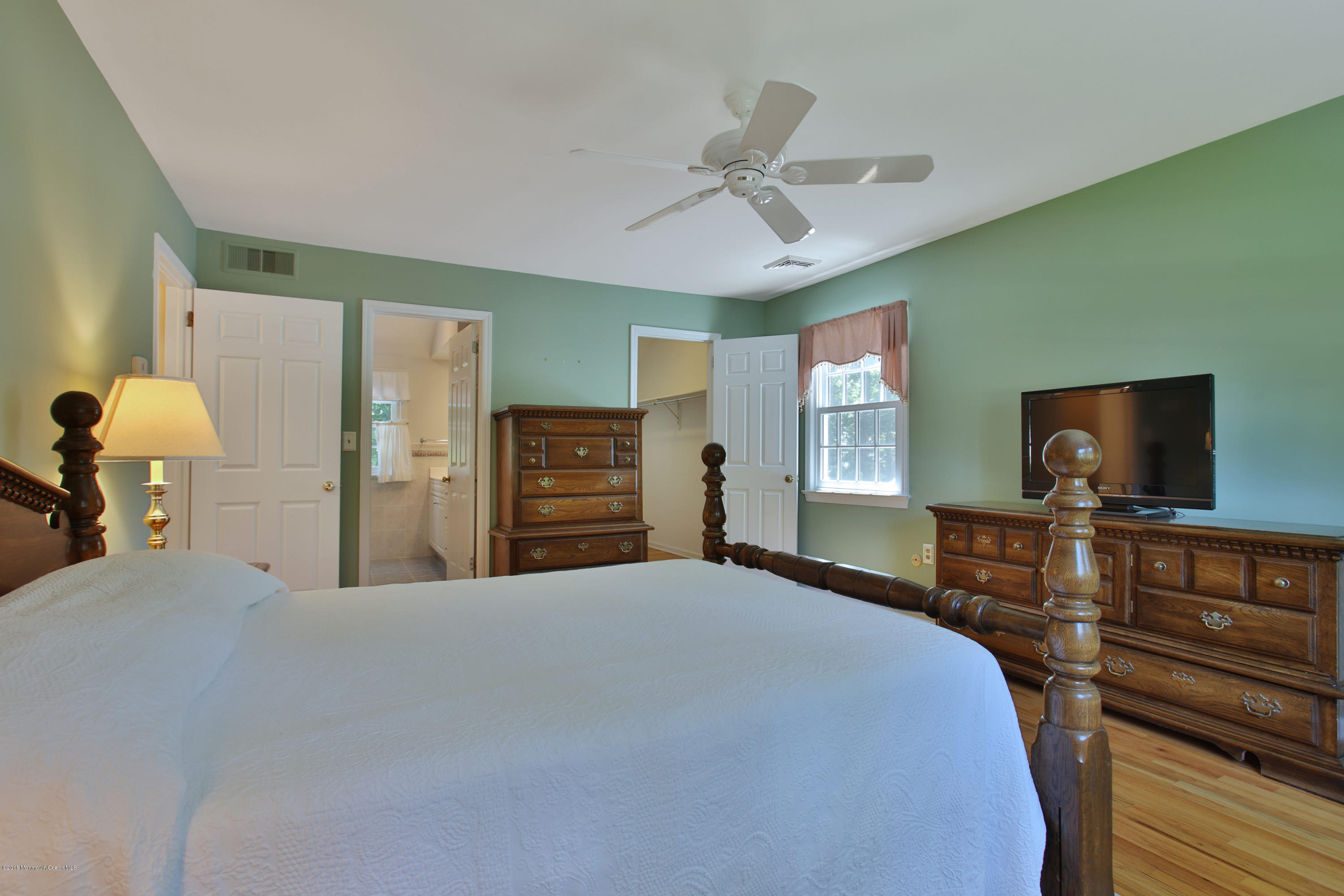 21 Lewis Point Road Fair Haven, NJ 07704 - Photo 19 of 31 Master Bedroom