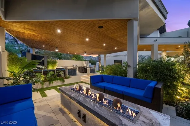 $7,749,990 | 1199 MacDonald Ranch Drive, Henderson, NV 89012