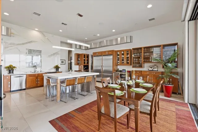 $7,749,990 | 1199 MacDonald Ranch Drive, Henderson, NV 89012