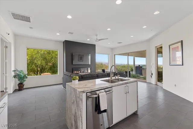 $7,749,990 | 1199 MacDonald Ranch Drive, Henderson, NV 89012