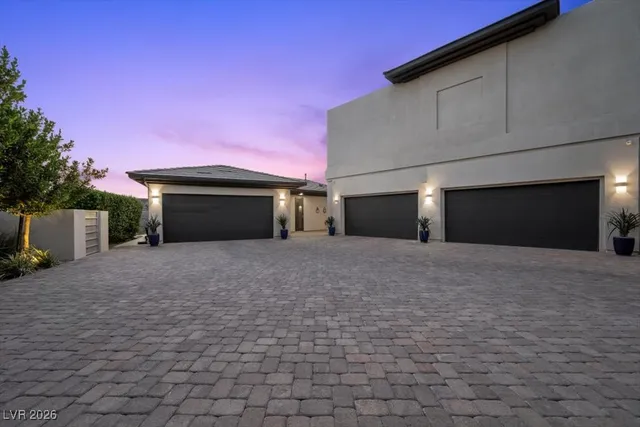 $7,749,990 | 1199 MacDonald Ranch Drive, Henderson, NV 89012