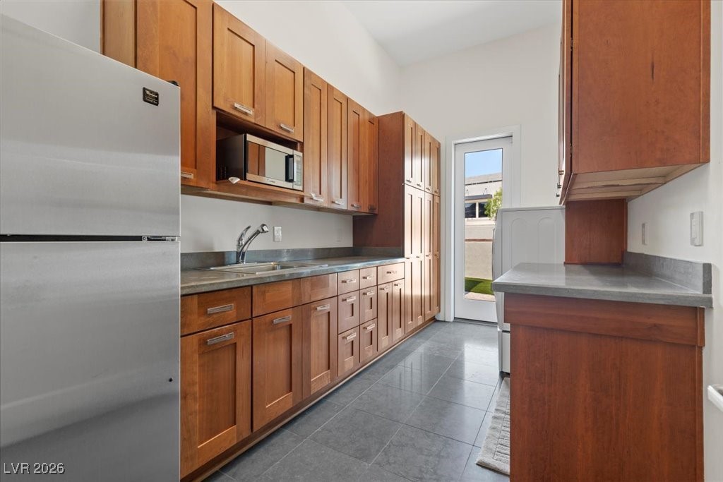 1199 MacDonald Ranch Drive Henderson, NV 89012 - Photo 75 of 99