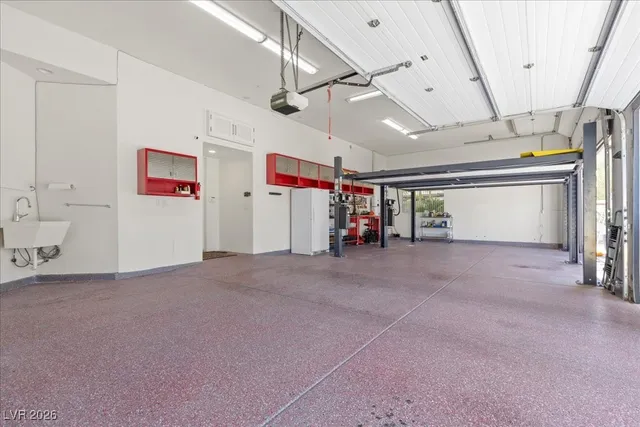 $7,749,990 | 1199 MacDonald Ranch Drive, Henderson, NV 89012