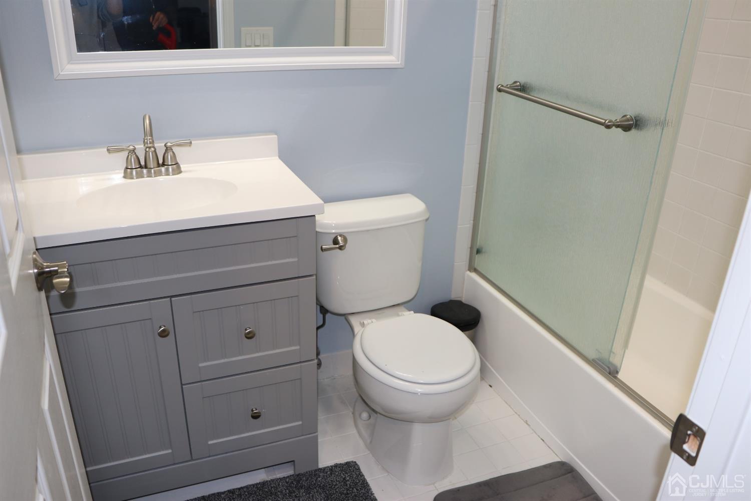 42 Rojewski Way Sayreville, NJ 08859 - Photo 23 of 30 Gallery Image 23
