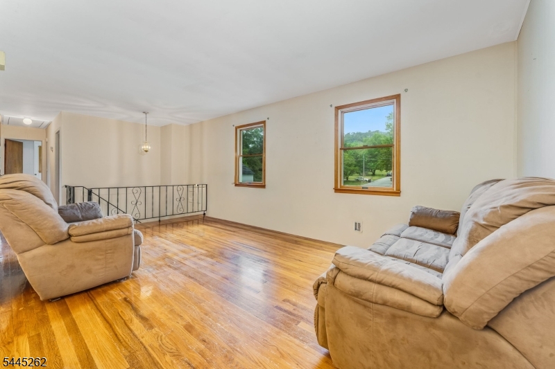 1065 Papen Road Bridgewater, NJ 08807 - Photo 5 of 34