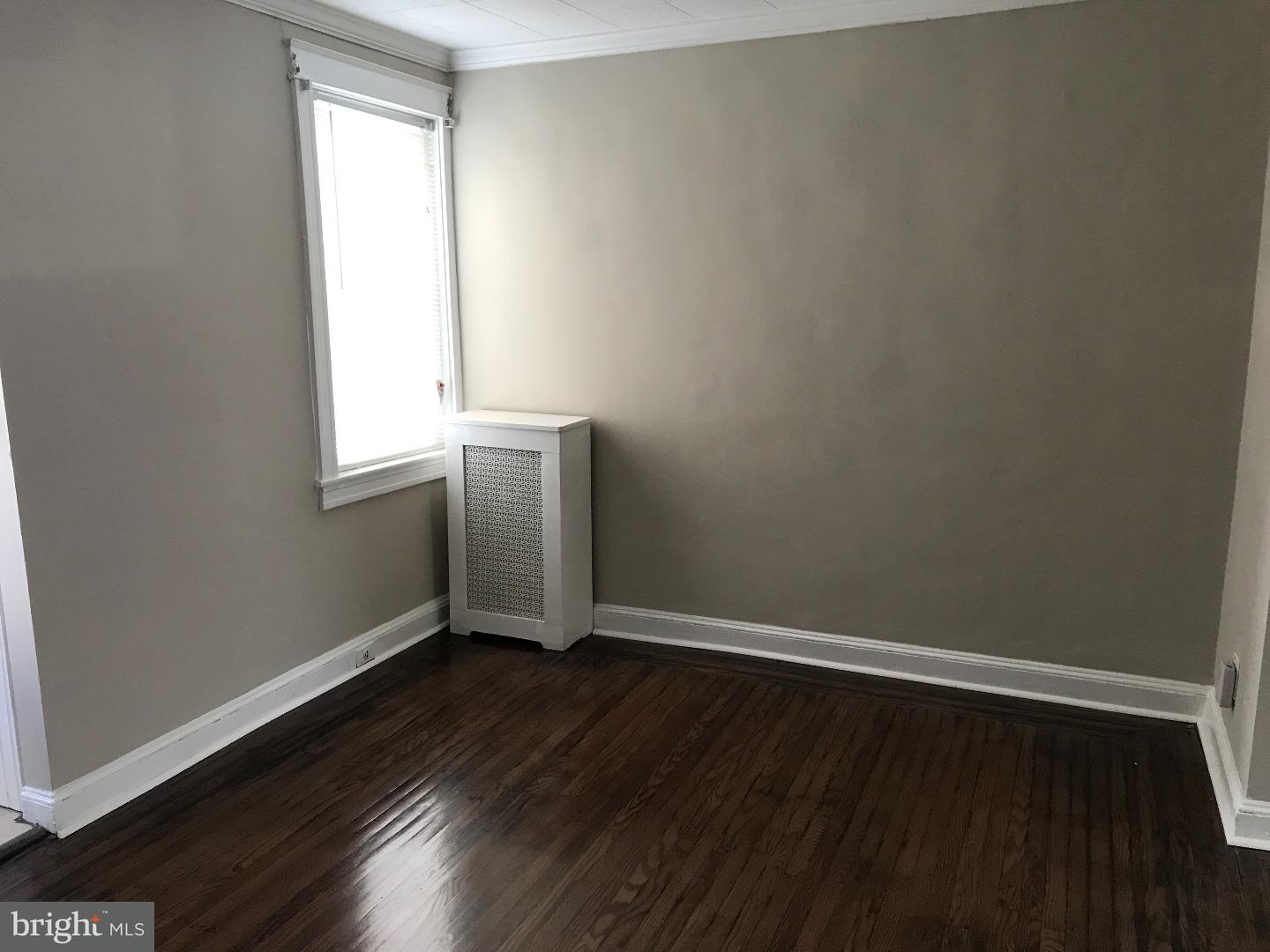 7133 Seaford Road Upper Darby, PA 19082 - Photo 7 of 20 Dining Room