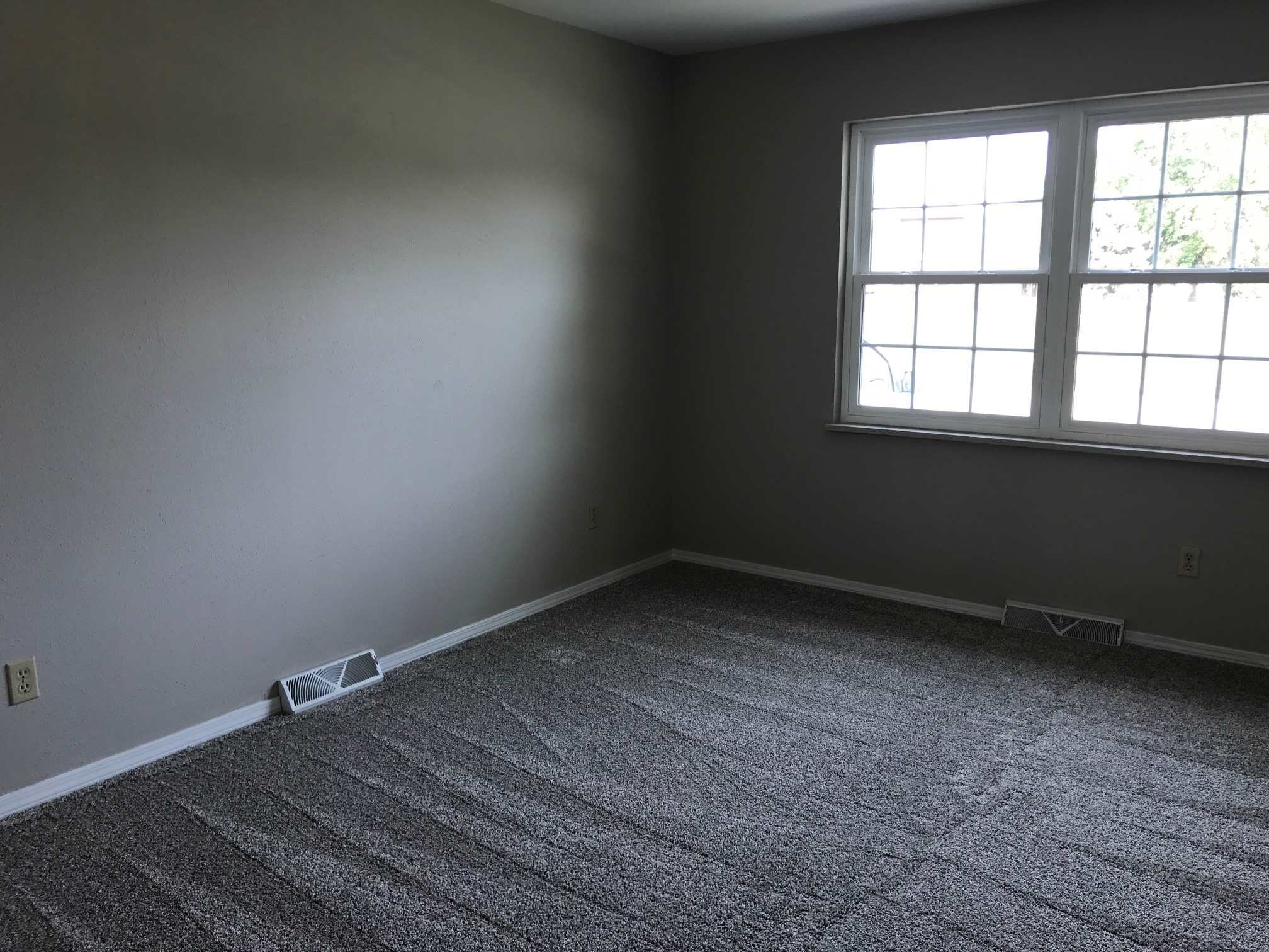 2800 Selkirk Road Springfield, IL 62702 - Photo 9 of 20